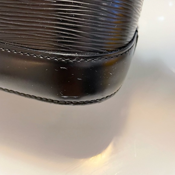 Authentic preloved ALMA PM SHW - Picture 4 of 6